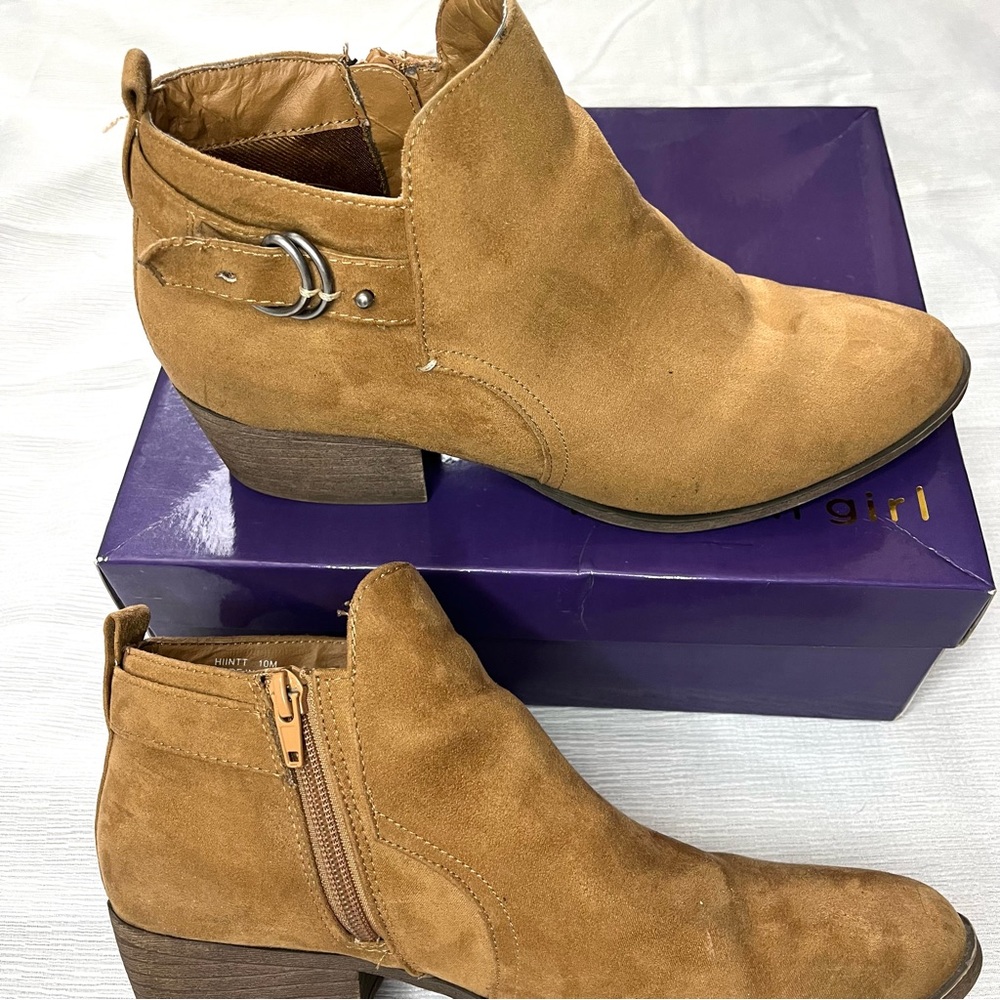 Madden girl booties w/zipper